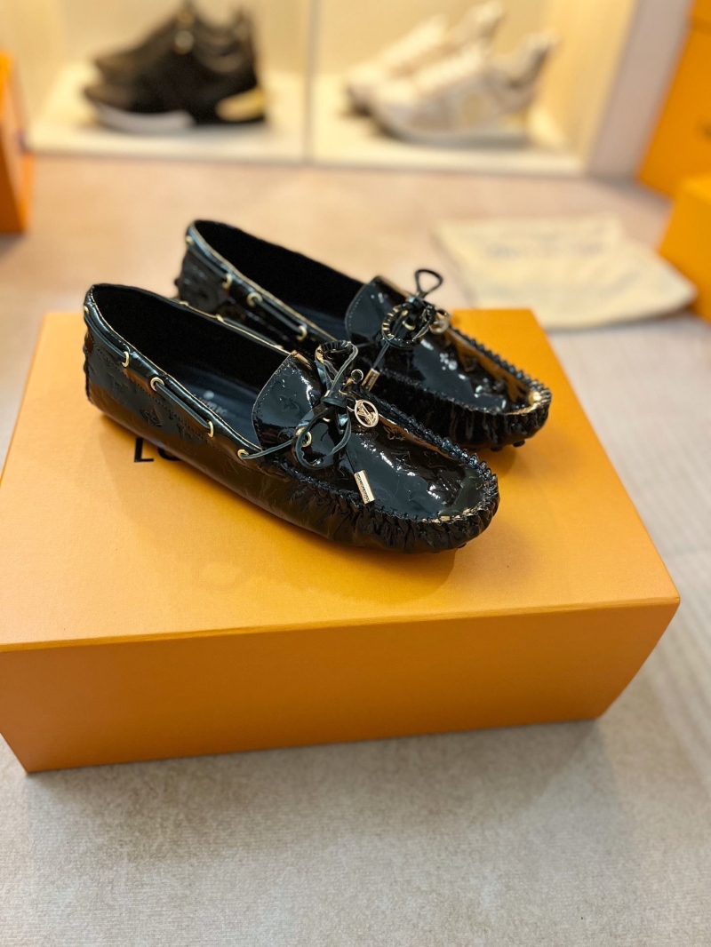 LV flat shoes